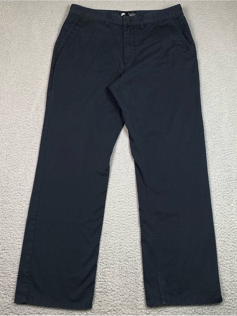 Nike SB Skate Chino Pants Men's Size 32 Black Flat Front Skateboarding